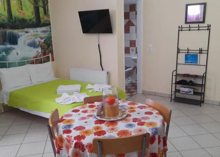 Summerandros Appartement *